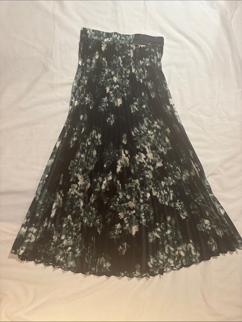 Scotch & Soda Black Pleated Midi Skirt with Teal & White Floral Print